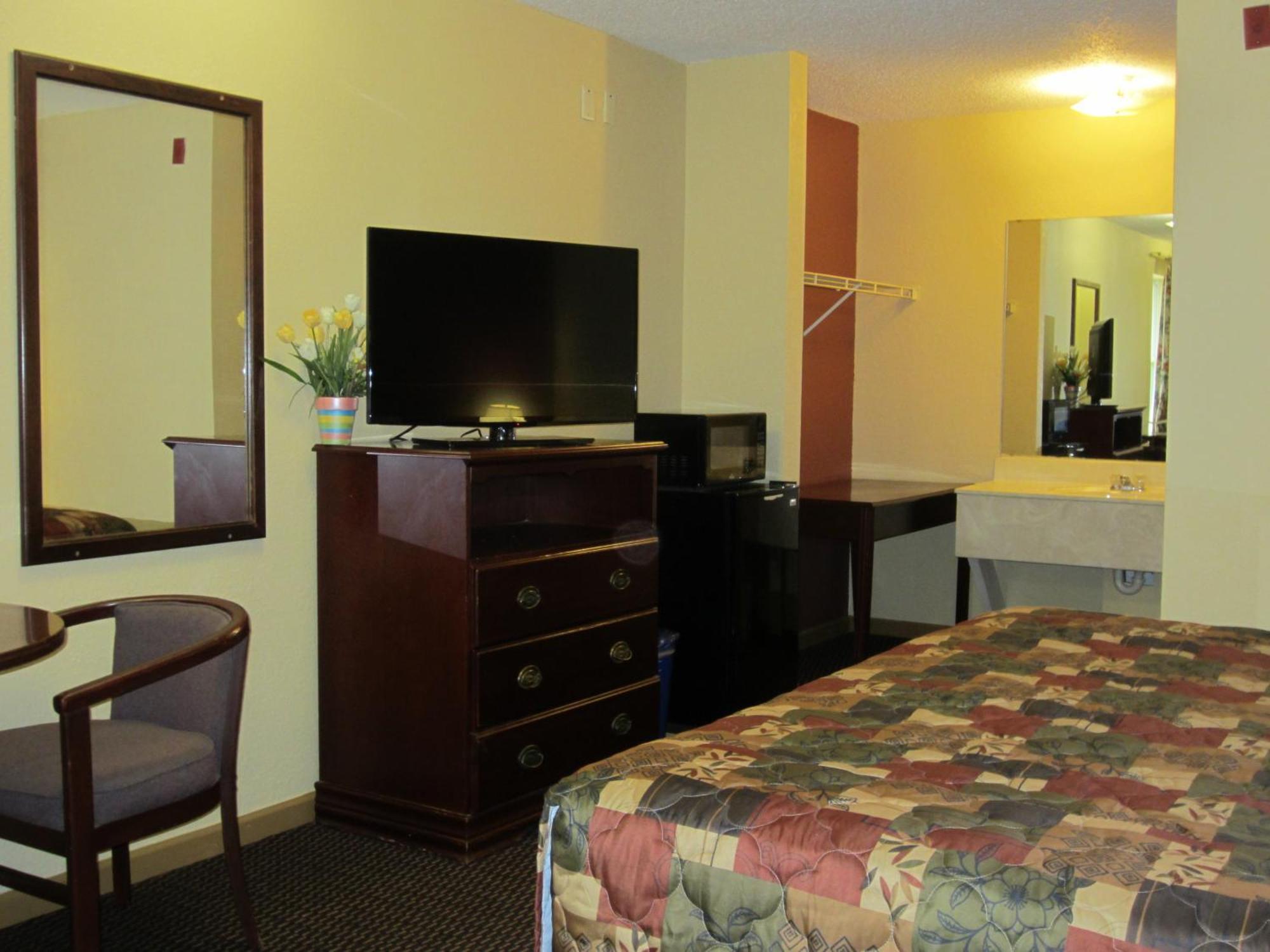 First Western Inn - Fairmont City Zewnętrze zdjęcie