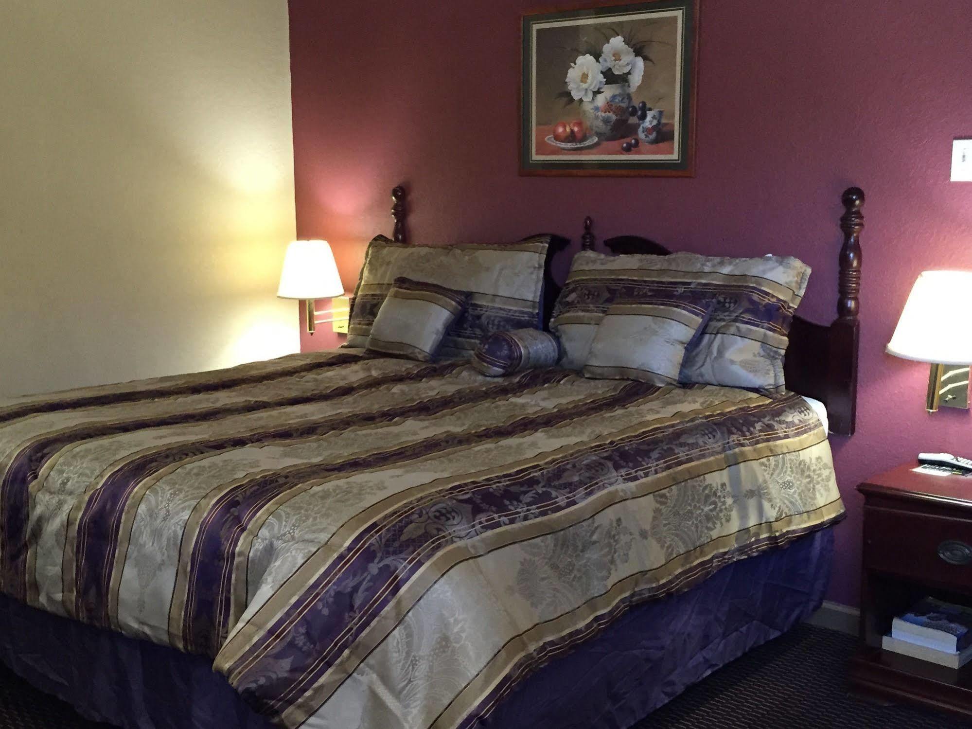 First Western Inn - Fairmont City Zewnętrze zdjęcie
